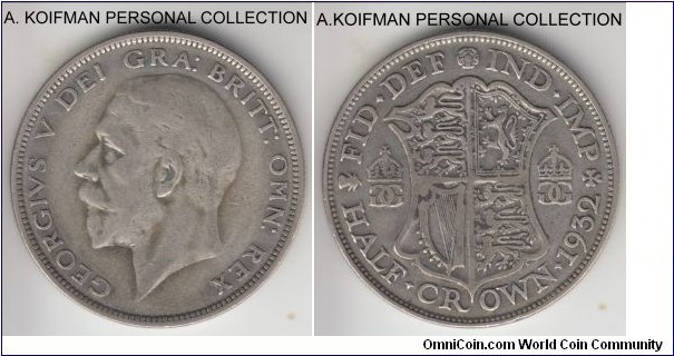 KM-835, 1932 Great Britain 1/2 crown; silver, reeded edge; average circulated, this is a smaller mintage year although not quite as scarce as 1930 or 1934.