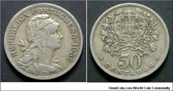 Portugal 50 centavos.
1957