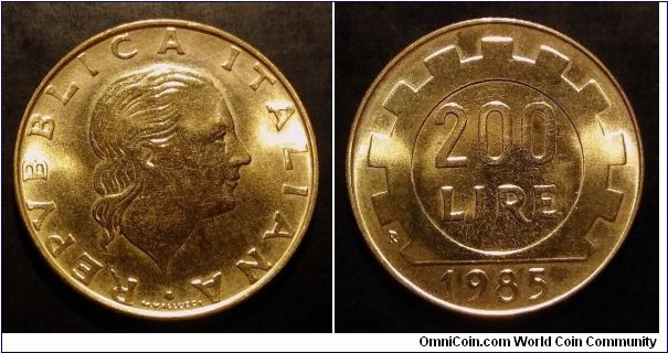 Italy 200 lire from 1985 BU set.