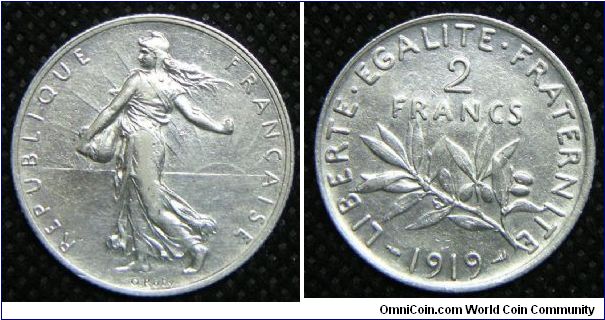 Modern Republic - France, 2 Francs, 1919. 10.0000 g, 0.8350 Silver, .2684 Oz. ASW., 27mm. Mintage: 9,261,000 units. UNC.
