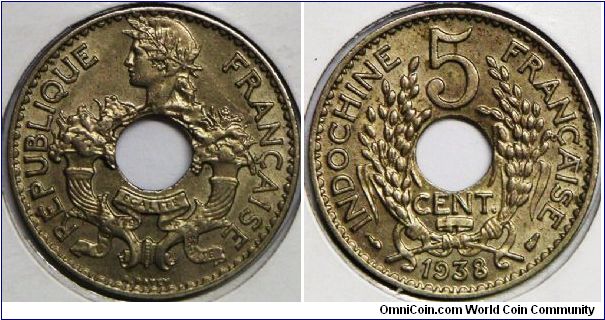 French Indo-China, French Colony, 5 Cents, 1938(a). 4.0000 g, Nickel-Brass, 24mm, 1.3mm thick. Mintage: 50,569,000 units. UNC.