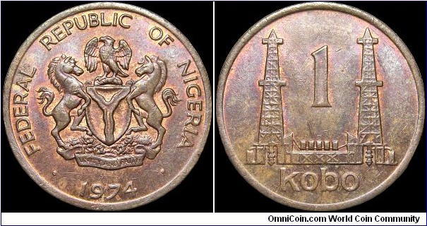 Nigeria - 1 Kobo - 1974 - Weight 5,9 gr - Bronze - Size 25 mm - Alignment Medal (0°) - Note : Short motto - Edge : Smooth - Mintage 14 500 000 - Reference KM# 8.1 (1973-74)