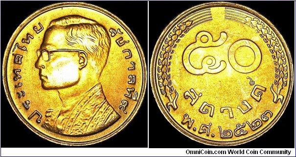 Thailand - 50 Satang - 1980 - Weight 5,0 gr - Aluminium-Bronze - Size 23 mm - Alignment Coin (180°) - Ruler / H.M. King Bhumibol Adulyadej - Edge : Smooth - Mintage 122 260 000 - Reference Y# 168 (1980) 
