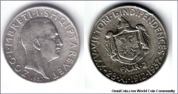 2 Fr.Ar 1937 silver commemorative 25-th anniversary of indipendence, obverse King of the Albanians A.Zog Mint.25000 rare