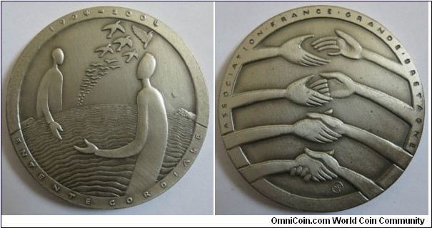 2004 France Entente Cordiale Medal 1904-2004. 64MM
