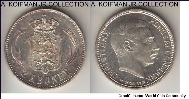 KM-820, 1916 Denmark 2 kroner; silver, reeded edge; Christian X, nice bright uncirculated or almost.