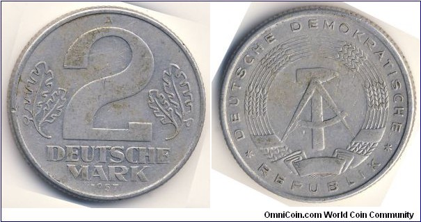 2 Mark (East Germany - Democratic Republic // Aluminium)