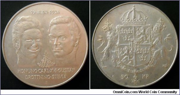 Sweden 50 kronor.
1976, Wedding of King Carl XVI Gustaf and Queen Silvia. Ag 925. Weight; 27g.
Diameter; 36mm. Mintage: 2.000.000 units.