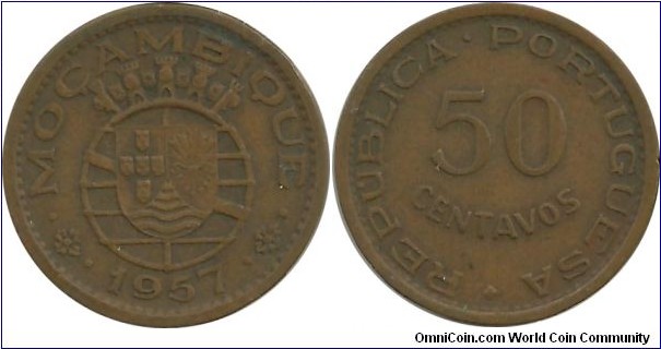 Mocambique-Port 50 Centavos 1957