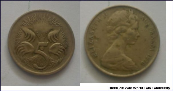 Queen Elizabeth II - 5 cents