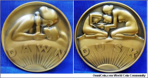 1978 Society of Medalists issue #098 Dawn/Dsuk by Moissaya Marans. Bronze: 73MM./7.74 oz. Mintage: 750
