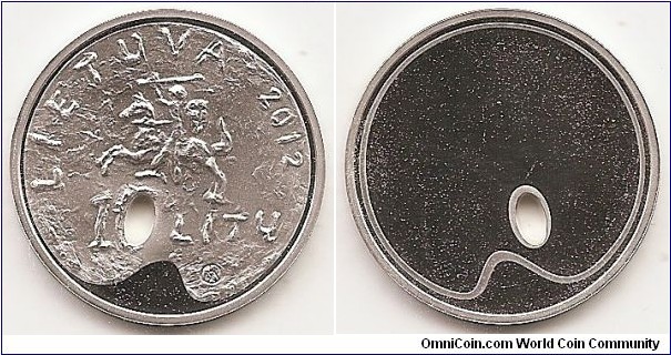 10 Litu
KM#179
10 litas coin dedicated to Fine Arts (from the series 