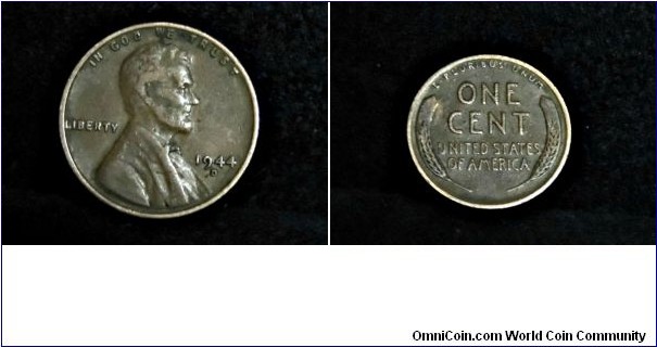 1944 WHEAT PENNY
(Mint D) VALUE: 1 cent DIAMETER: 19.05mm (0.750in) EDGE: Plain COMPOSITION: Brass (95% copper, 5% zinc) YEARS OF MINTING: 1909-present OBVERSE DESIGN: Abraham Lincoln DESIGNER: Victor D. Brenner DESIGN DATE: 1909