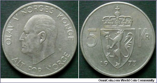 Norway 5 kroner.
1973, Cu-ni. Weight; 11,59g.
Diameter; 29,5mm.
Mintage: 2.778.055 pieces.