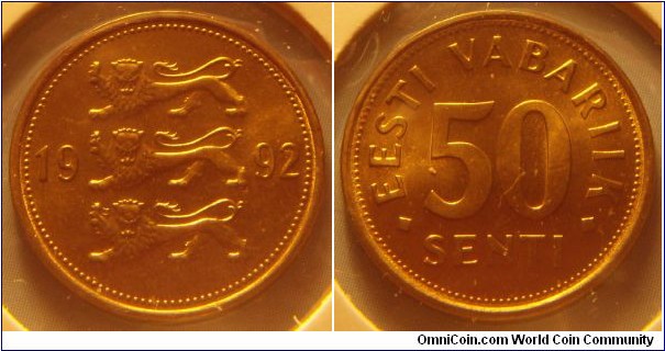 Estonia | 
50 Senti, 1992 | 
19.5 mm, 2.99 gr. | 
Aluminium-bronze | 

Obverse: Three lions divide date | 
Lettering: 1992 | 

Reverse: Denomination | 
Lettering: • EESTI VABARIIK • 50 SENTI |