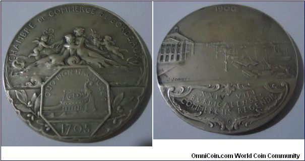 1906 France Chambre de Commerce Boedeaux Jeton. Silver: 30.6 gm.

