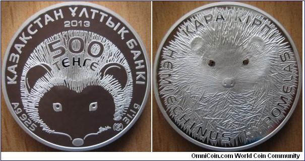 500 Tenge - Hedgehog - 31.1 g Ag .925 Proof - mintage 5,000