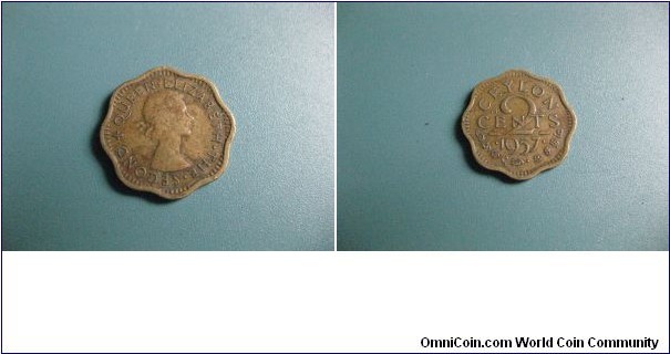 British Ceylon(Sri Lanka) 2 cents circulated.Brass Queen Elizabeth the Second. Very Rare