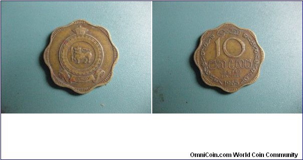 10 Cents Ceylon (Srilanka)  circulated nickel brass coin. Very Rare. 