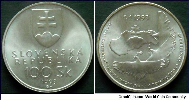 Slovakia 100 korun.
1993, National Independence.
Ag 750.
Weight; 13g.
Diameter; 29mm.