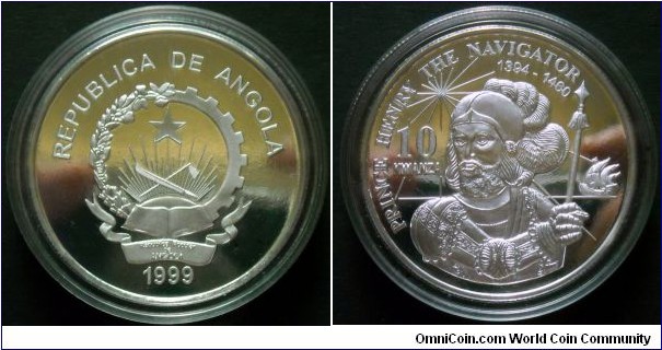 Angola 10 kwanza.
Henry the Navigator.
Simillar weight and diameter with Mozambique issue.