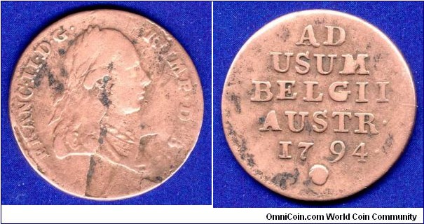 Liard.
Austrian Netherland.
Francisc II (1792-1806), Emperor of Holy Roman Empire.
*Angel Head* - Brussel mint.


Cu. ∅22mm. 3,81gr.
