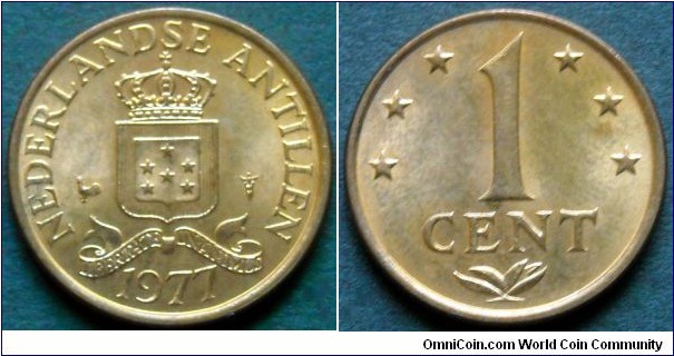 Netherlands Antilles 
1 cent. 1977, Bronze.
Weight; 2,5g.
Diameter; 18mm.
Mintage: 4.000.000 pieces.