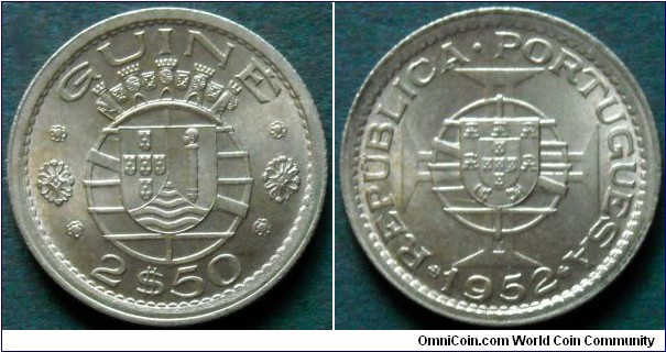 Portuguese Guinea 2,5 escudos.
1952