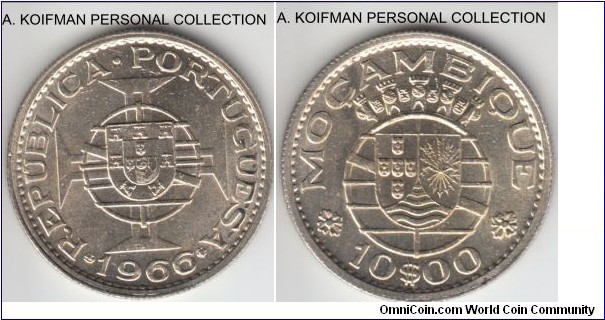 KM-79a, 1966 Portuguese Mozambique (Colony) 10 escudos; silver, reeded edge; one year type, wich silver finess changed from 720 to 680 but same design, bright white uncirculated.