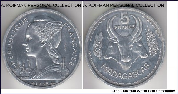 KM-PE3, 1953 Madagascar 5 francs; piefort, essai, aluminum, plain edge; few spots, lightly wiped or cleaned, scarce mintage of 104 pieces of this double thickness coin.