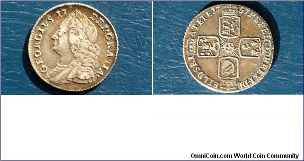 Great Britain 6 Pence KM# 582.2     1746-1758/7
1757
1746-1758/7 Great Britain 6 Pence obverse

	
	1746-1758/7 Great Britain 6 Pence
  
Specifications

Composition: Silver

Fineness: 0.9250

Weight: 3.0100g

ASW: 0.0895oz
Design

Obverse: Older laureate head left

Obverse Legend: GEORGIVS II - DEI GRATIA

Reverse: Shields in cruciform
Notes

Ruler: George II

SOLD !!!