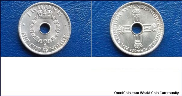 1949 Norway Krone KM# 385 Scarce Gem BU Haakon VII Crossed Order Chain

Go Here:

http://stores.ebay.com/Mt-Hood-Coins