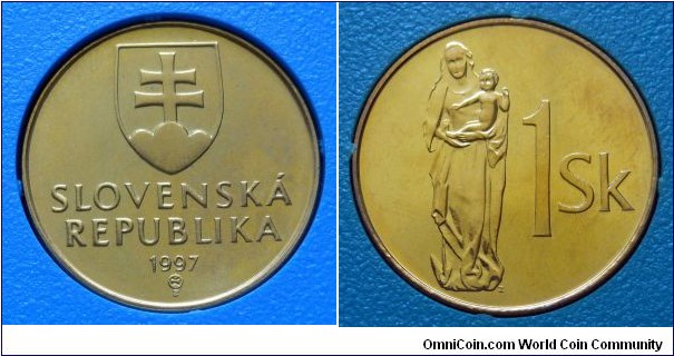 Slovakia 1 koruna from 1997 mintset.
Only issued in sets. 
Mintage: 15.000 pieces.