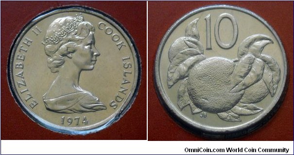 Cook Islands 10 cents.
1974, Cu-ni. Weight; 5,65g. Diameter; 23,6mm.
Mintage: 50.000 pieces.