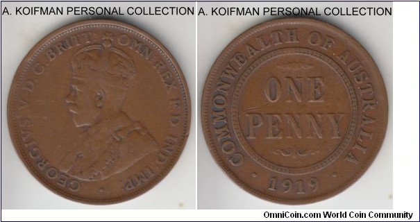 KM-23, 1919 Australia penny, Melbourne mint (no mint mark); bronze, plain edge; fine or about, another common variety with the dot below the bottom scroll.