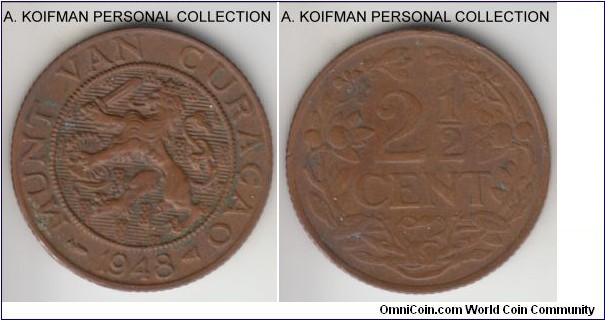 KM-42, 1948 Curacao 2 1/2 cents, Utrecht mint ; bronze, reeded edge; last year of the type,  brown extra fine obverse and weaker reverse, a bit dirty.