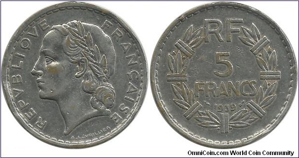 France 5 Francs 1939 -very rare coin- (It was a necklace)