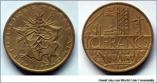France 10 francs.
1977