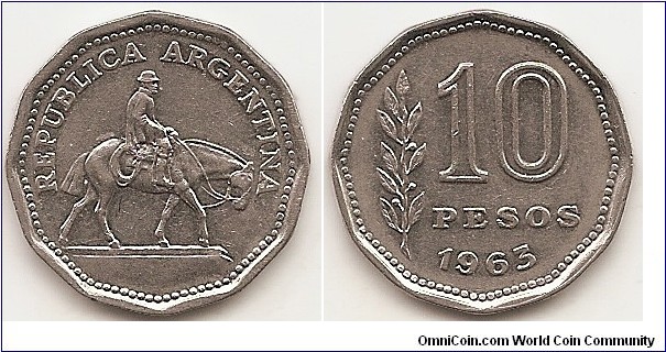 10 Pesos
KM#60
5.0000 g., Nickel Clad Steel, 23.6 mm. Obv: The statue of 