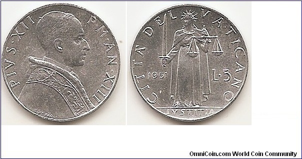5 Lire
KM#51.1
1.00 g., Aluminum, 20 mm. Obv: Bust of Pope Pius XII right Obv. Legend: AN Rev: Justice standing with sword and scales. Date on left, value on right Edge: Plain
