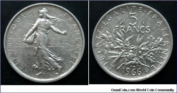 France 5 francs.
1966, La Semeuse (the Sower) Ag 835. 