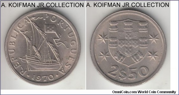 KM-590, 1970 Portugal 2 1/2 escudos; copper-nickel, reeded edge; smallest mintage of the type, lightly toned average uncirculated.