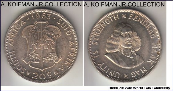 KM-61, 1963 South Africa (Republic) 20 cents; silver, reeded edge; transitional coinage, florin/2 shillings equivalent, good uncirculated details, couple of tiny toning spots on reverse.