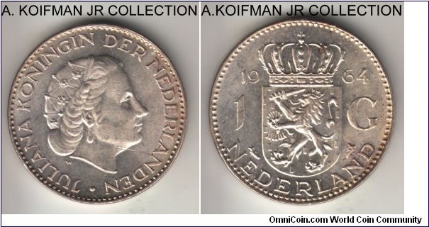 KM-184, 1964 Netherlands gulden; silver, lettered edge; Juliana, average uncirculated, few contact marks on obverse.