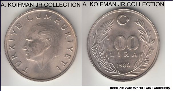 KM-967, 1988 100 lira; copper-nickel-zinc, reeded edge; average uncirculated, few bag marks and brushes.