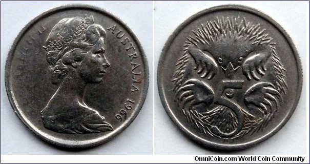 Australia 5 cents.
1966, Partially weak strike (left side on obverse)