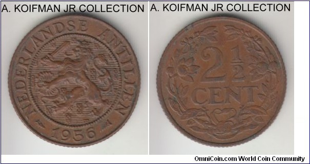 KM-5, 1956 Netherlands Antilles 2 1/2 cents; bronze, reeded edge; Juliana, brown good extra fine.