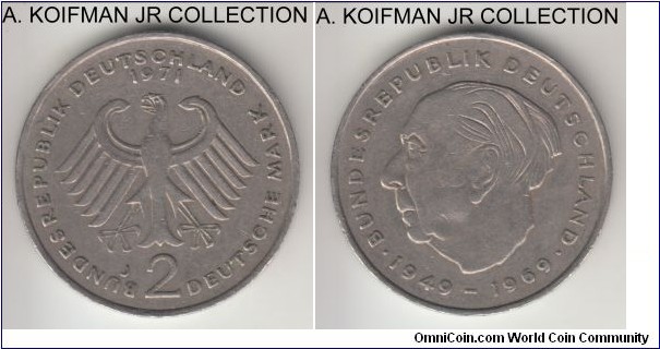 KM-124, 1972 Germany 2 mark, Hamburg mint (J mintmark); copper-nickel, lettered edge; Conrad Adenauer circulation commemorative, good very fine or so.
