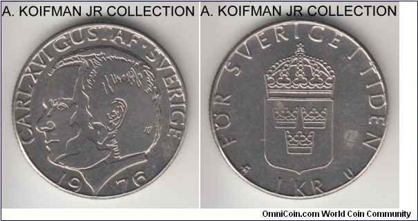 KM-852, 1976 Sweden krona; copper-nickel clad copper, reeded edge; Carl XVI Gustaf, first year, bright uncirculated, couple of toning spots on reverse.