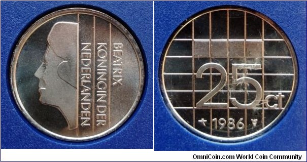 Netherlands 25 cents feom 1986 annual coin set.